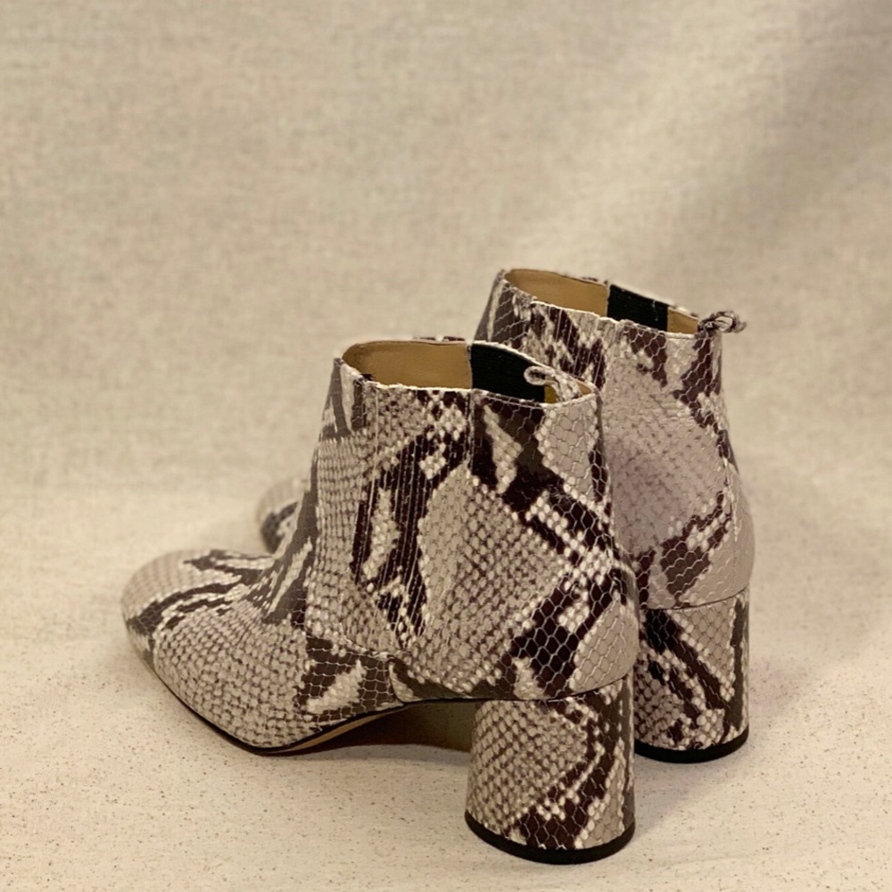 MARC JACOBS ROCKET ANKLE BOOT - Picture 2 of 3